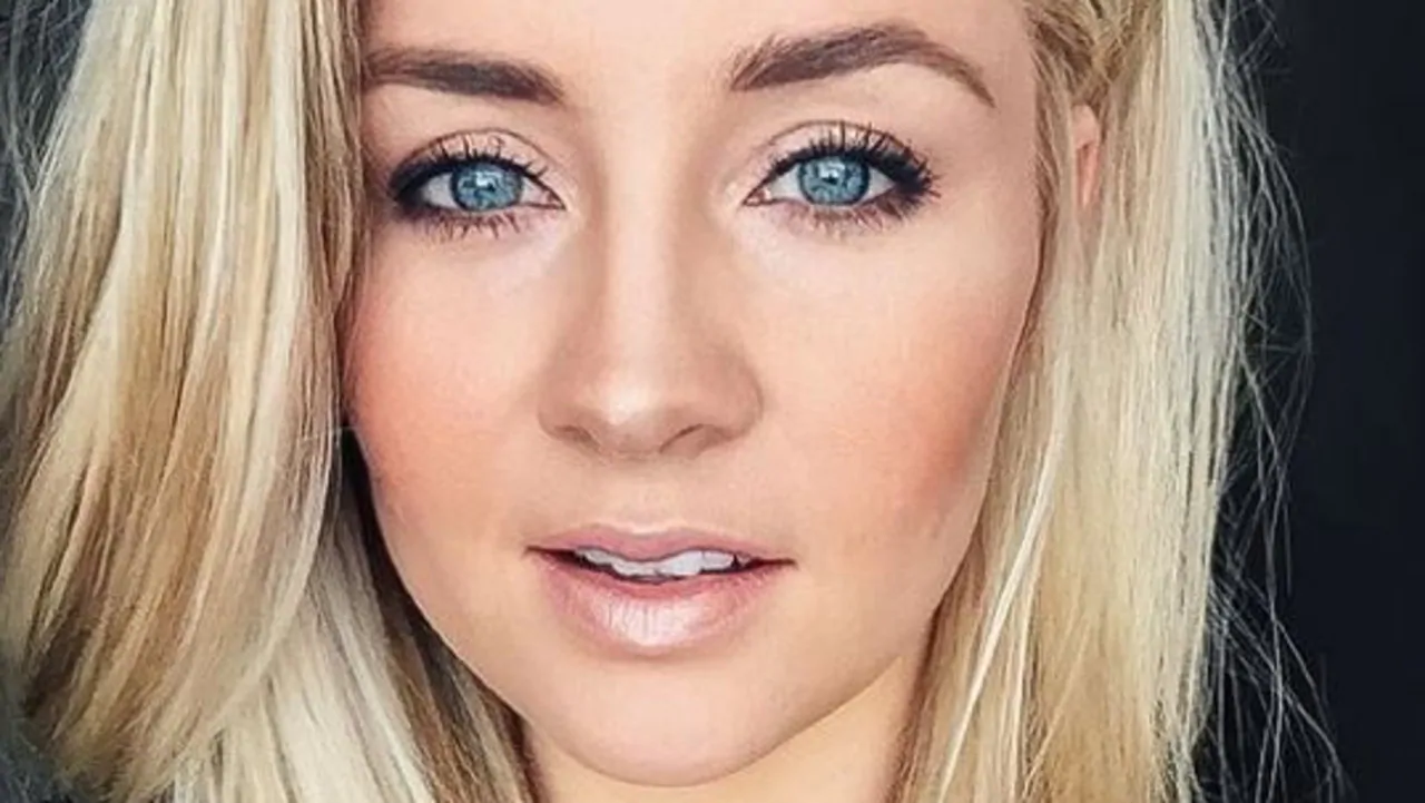 Best perks of a flight attendant job