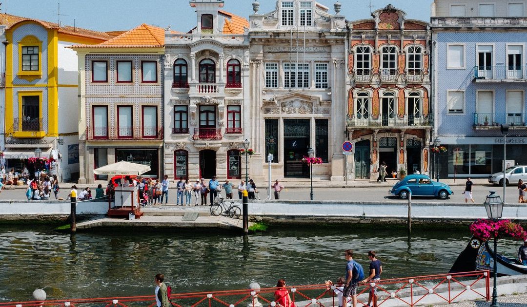 Portugal extends its travel ban until at least May 30