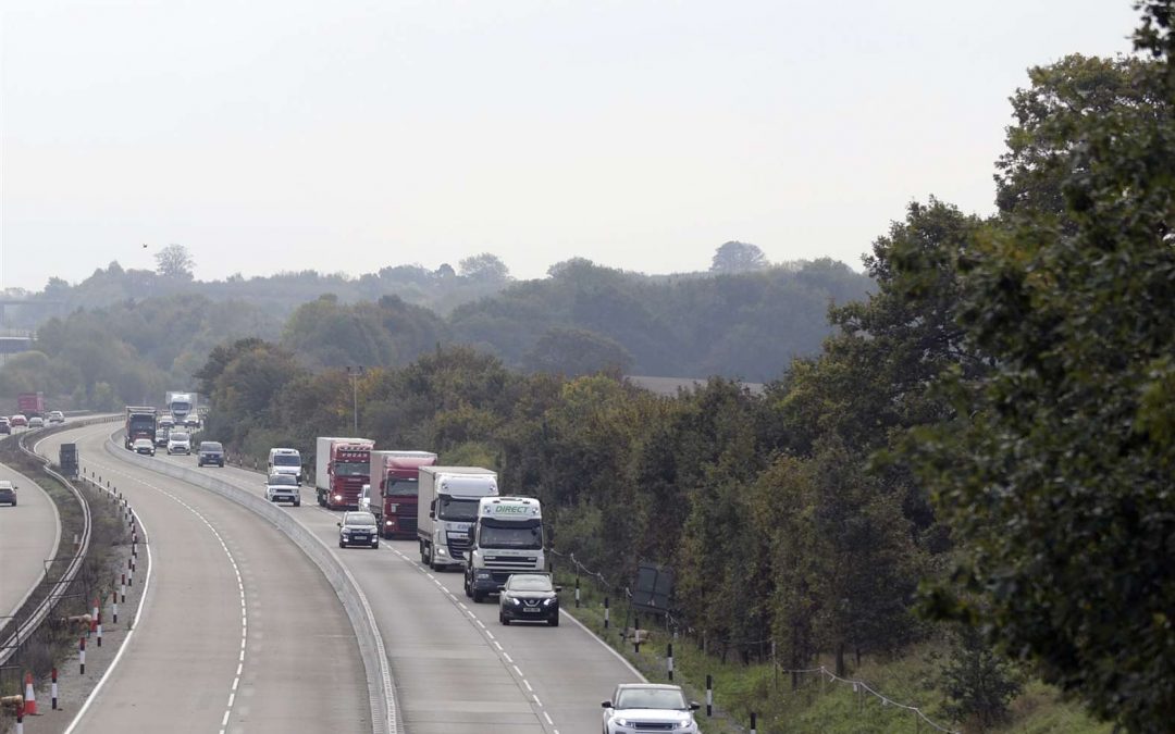 Ladder on the M20 near Ashford causes traffic delays