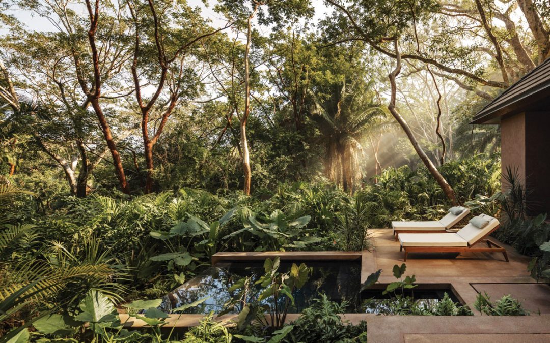 Expert Summer „Bubble Travel“ Tips – Naplesillustrated