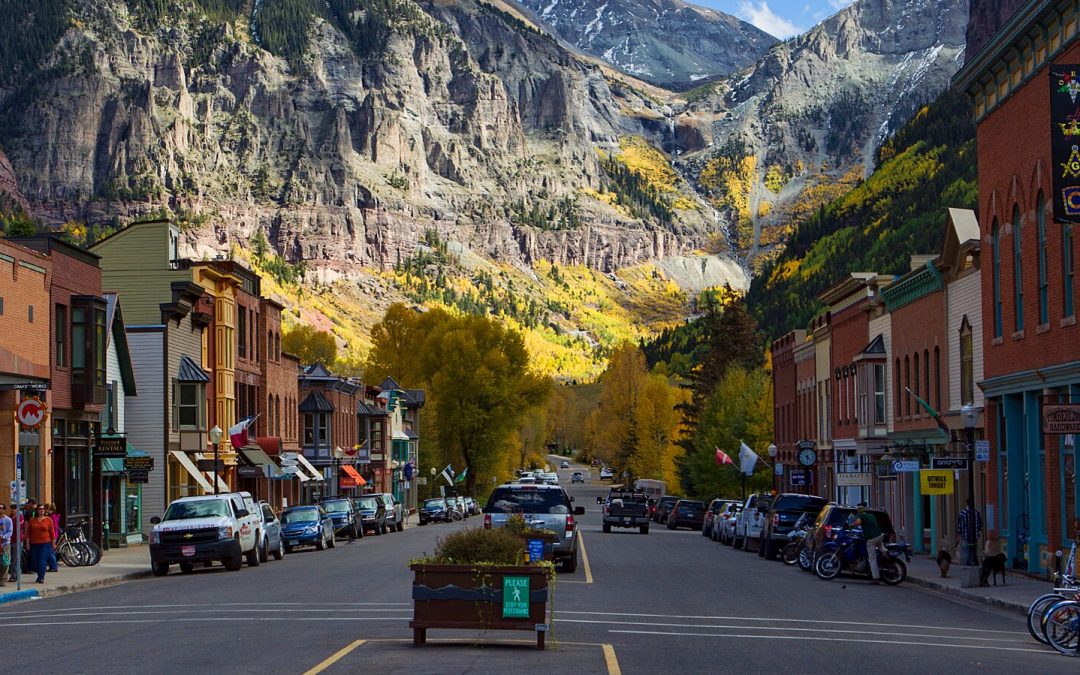 10 Best Colorado Towns for Summer Vacation, According to a Local