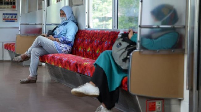 Tips to Travel on Public Transport Safely