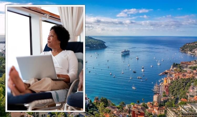 Cruise holiday: Tips and advice from an insider about whether a balcony room is worth it | Cruise | Travel