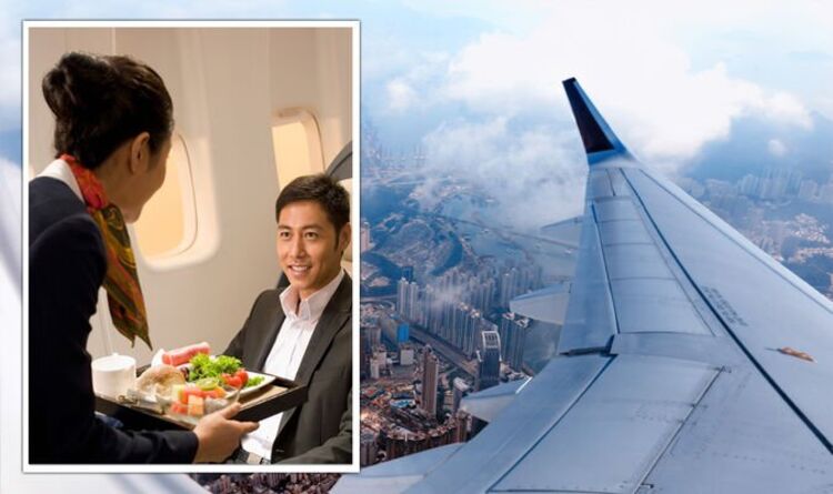 Flight attendant shares tip for ‘delicious’ item at ‘high altitudes’ – ‘always order it’ – Express