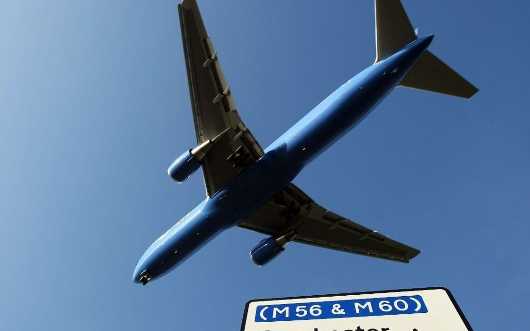 Passengers complain of ‘chaos’ at Manchester and Birmingham airports today | Travel News | Travel