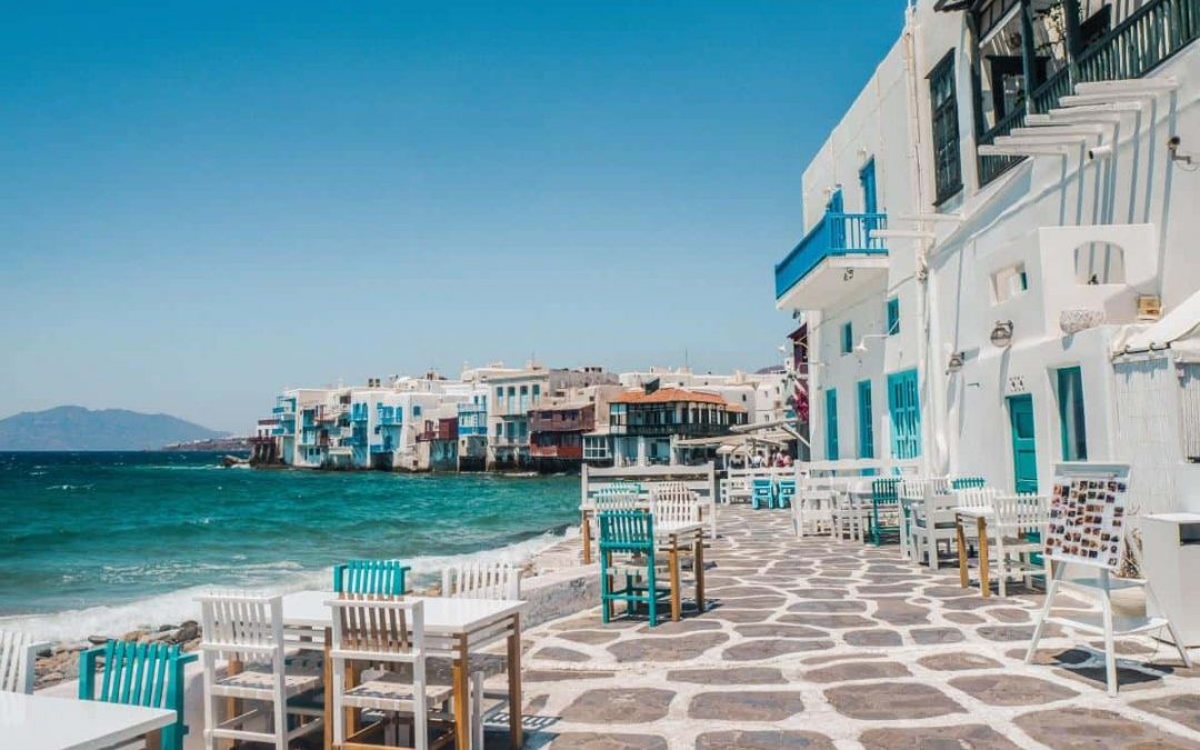 Mykonos Restaurant Bills Tourist €78 Tip Without Approval
